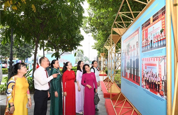 TP Hồ Chí Minh: Khai mạc triển lãm &#39;MTTQ Việt Nam – phát huy sức mạnh đại đoàn kết&#39;