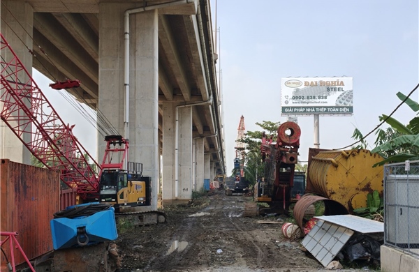 Vướng mặt bằng, cao tốc TP Hồ Chí Minh - Long Thành vẫn thi công cầm chừng