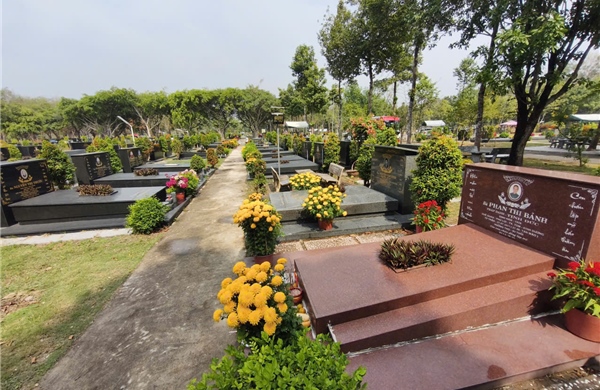 Tảo mộ cuối năm - Nét đẹp gìn giữ đạo lý nguồn cội