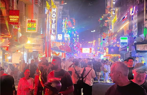 Kinh tế cuối tuần: Hướng đi mới cho tăng trưởng đô thị TP Hồ Chí Minh