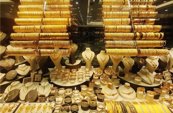 Giá vàng thế giới tăng hơn 2%, vàng SJC chốt tuần quanh mốc 172 triệu đồng/lượng