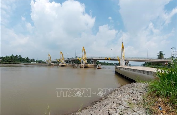 Đồng bằng sông Cửu Long ứng phó cao điểm xâm nhập mặn 2026