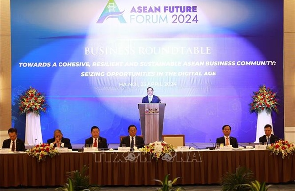 Thủ tướng Phạm Minh Chính dự Toạ đàm với doanh nghiệp ASEAN và đối tác