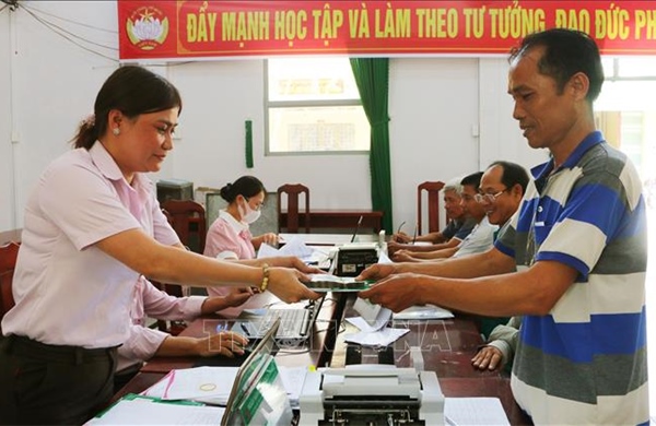 Ngân hàng thúc giải ngân vốn tín dụng ngay từ đầu năm