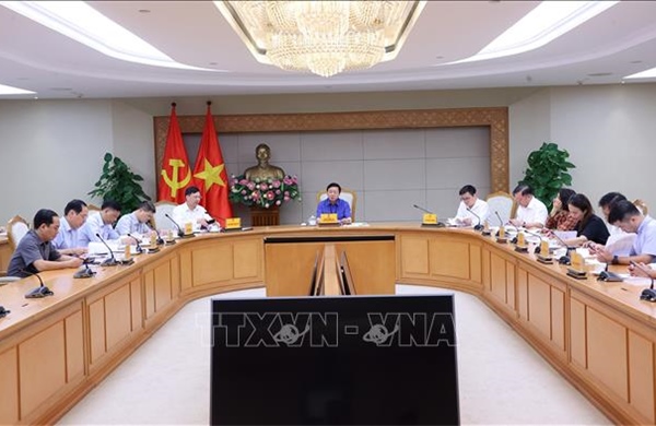 Xác định mục tiêu, lộ trình cho từng giai đoạn phát triển ngành công nghiệp môi trường