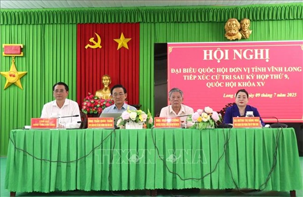 Cử tri vui mừng trước chủ trương tinh gọn bộ máy