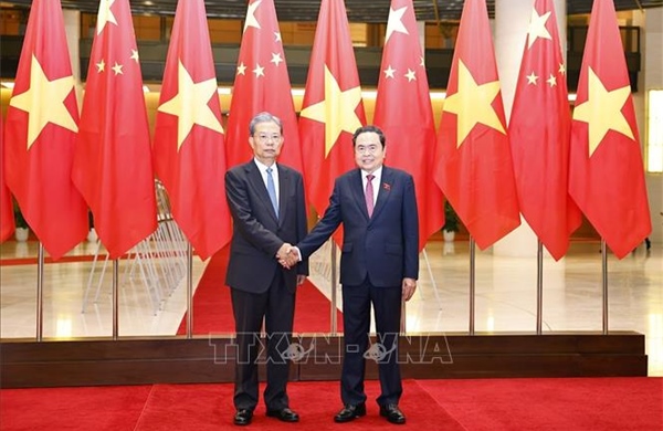Ủy viên trưởng Nhân đại toàn quốc Trung Quốc Triệu Lạc Tế kết thúc chuyến thăm chính thức Việt Nam