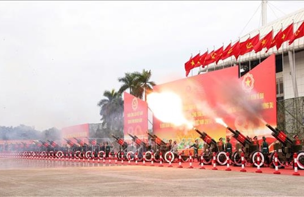 15 khẩu đại bác đồng loạt khai hỏa, mở màn Lễ kỷ niệm 80 năm Quốc khánh 2/9