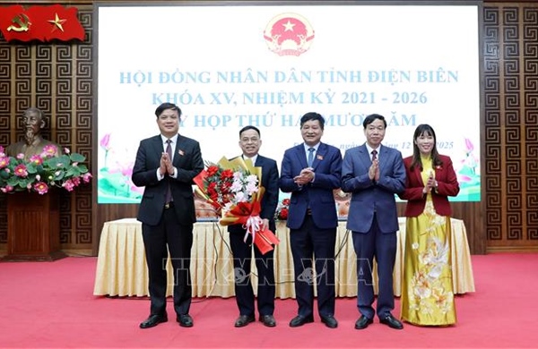 Thủ tướng Chính phủ phê chuẩn kết quả bầu chức vụ Phó Chủ tịch UBND tỉnh Điện Biên