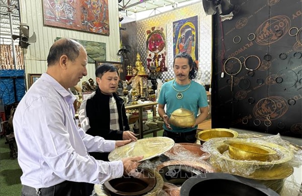 Sức sống làng nghề đúc đồng Đại Bái