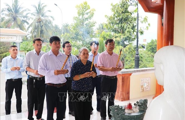 Địa chỉ đỏ bồi đắp y đức và lòng yêu nước