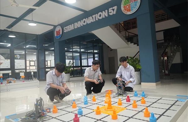 Phòng học STEM - hạt nhân xây dựng môi trường giáo dục hiện đại