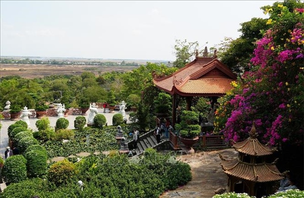 Công nghệ mở lối cho di sản tâm linh