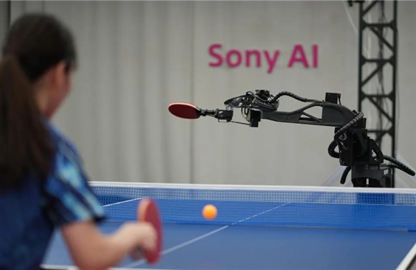 Robot AI đánh bại các tay vợt bóng bàn chuyên nghiệp