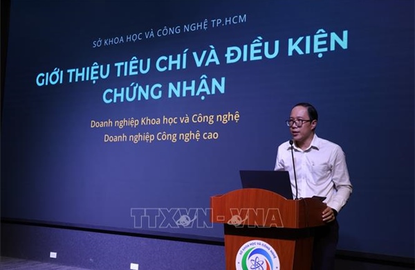 Phát triển doanh nghiệp khoa học và công nghệ cả về số lượng, chất lượng