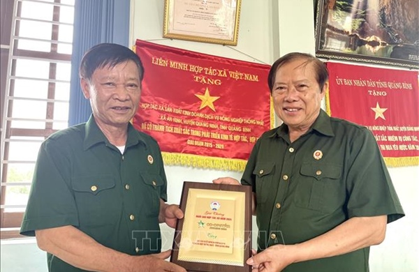Lời hứa chiến trường và những mùa vàng quê hương