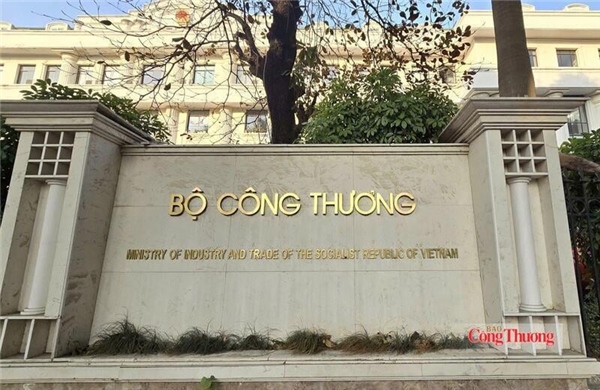 Ban hành kế hoạch thực hiện Chiến lược hoàn thiện pháp luật ngành công thương