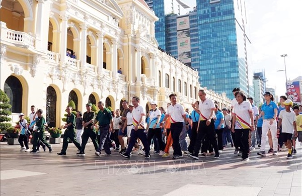 50 năm Thành phố mang tên Bác: Hơn 5.000 người tham gia chương trình 'Hành trình di sản - Tiến bước tương lai'