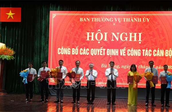 Đà Nẵng công bố các Quyết định về công tác cán bộ