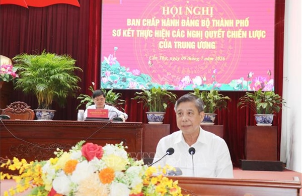 Đề cao trách nhiệm người đứng đầu trong phòng, chống tham nhũng, lãng phí