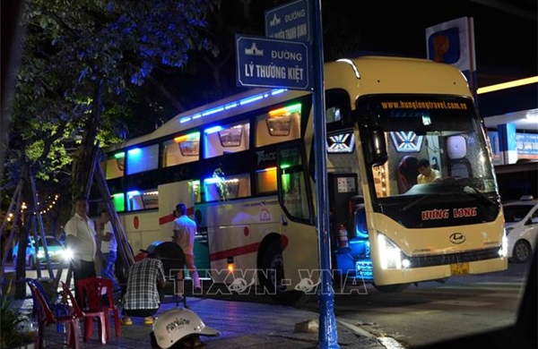 'Xóa sổ' điểm đón, trả khách không đúng quy định - Bài cuối: Cần cơ chế phối hợp đủ mạnh