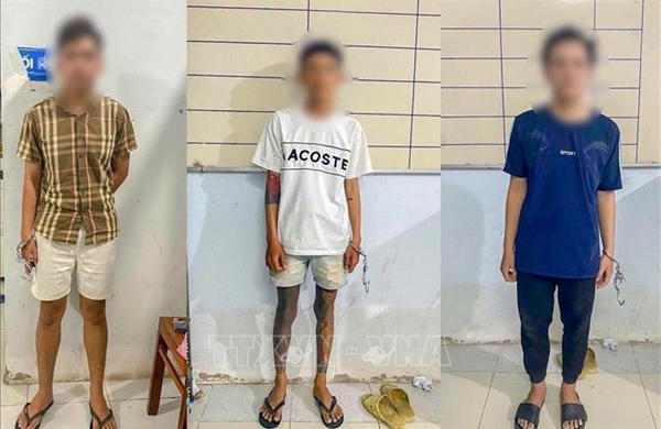 Triệt phá nhóm cướp 'nhí' chuyên nhắm đến phụ nữ đeo trang sức