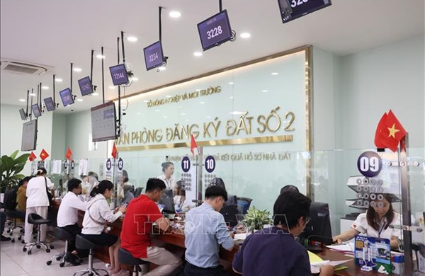 Nghị quyết 57-NQ/TW: Sổ đỏ trên VNeID cần nền tảng dữ liệu đất đai chính xác