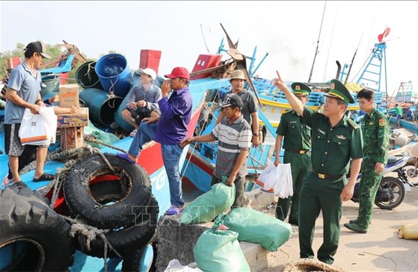 Phát huy vai trò của chính quyền cơ sở trong gỡ 'thẻ vàng' IUU