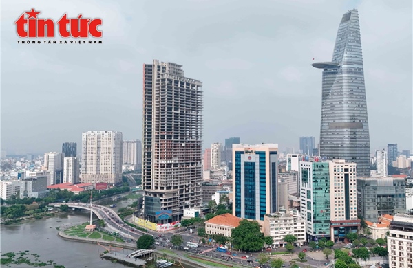 Cận cảnh công trình nghìn tỷ dang dở gần 20 năm giữa trung tâm TP Hồ Chí Minh