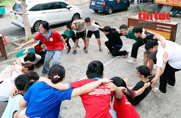 TP Hồ Chí Minh: Sôi nổi hoạt động hè cho thiếu nhi tại khu dân cư