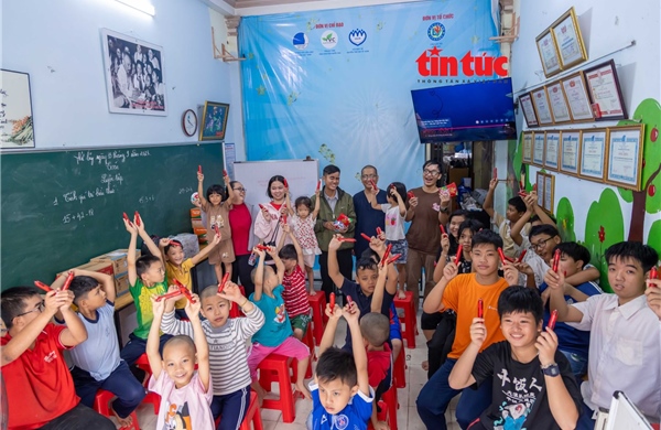 ‘Lửa Việt’ thắp sáng ước mơ cho trẻ em có hoàn cảnh khó khăn