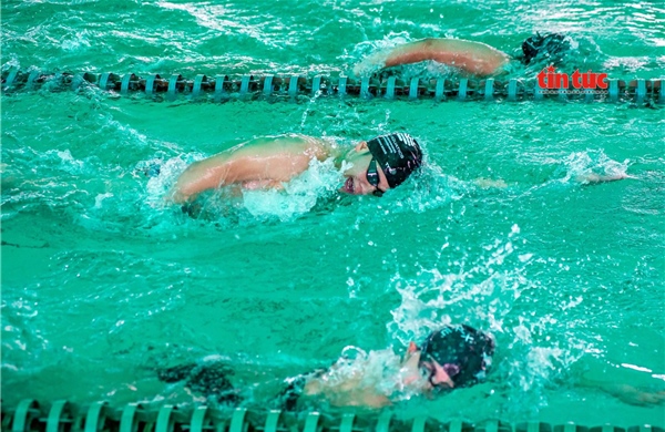 Hành trình vươn xa của kình ngư trẻ Việt Nam