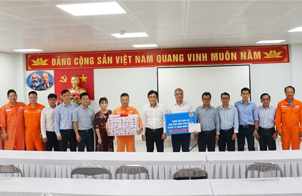 Công ty EPS: Phát động thi đua hoàn thành đại tu lần đầu tổ máy S1