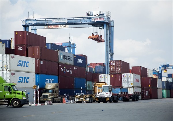 Số thu ngân sách từ xuất nhập khẩu tăng 0,3%
