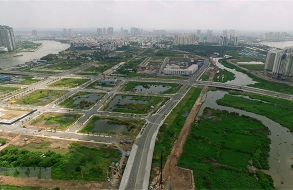Hoàn thiện khung pháp lý về lựa chọn đầu tư thực hiện dự án có sử dụng đất