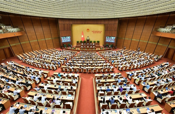 Ngày 24/5, Quốc hội thảo luận, cho ý kiến về 3 dự án luật
