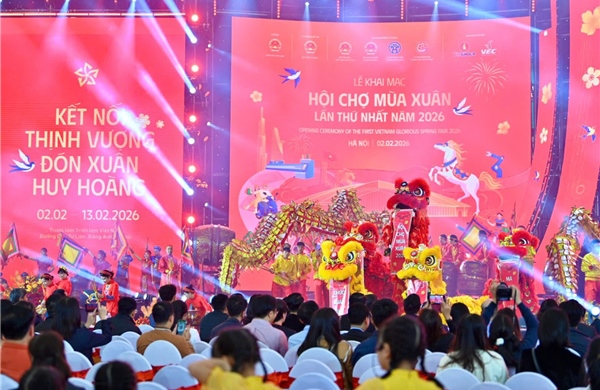 Loạt sự kiện hấp dẫn trong ngày đầu diễn ra Hội chợ Mùa Xuân 2026