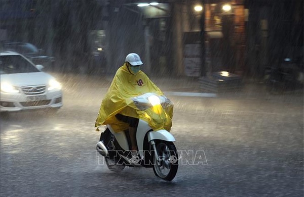 Thời tiết dịp nghỉ lễ Giỗ Tổ Hùng Vương: Bắc Bộ có mưa dông, Nam Bộ ngày nắng