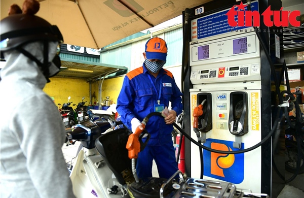 Sau một tháng triển khai bán xăng E10, thị trường ổn định, niềm tin dần được củng cố