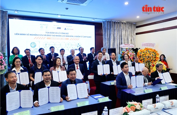 TP Hồ Chí Minh: Ra mắt Liên minh về nghiên cứu và đào tạo nhân lực bán dẫn, vi điện tử