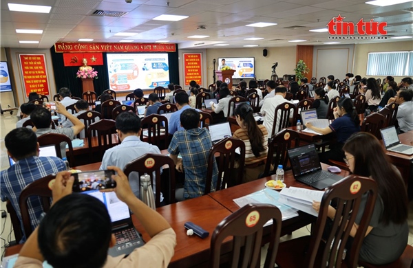 TP Hồ Chí Minh bồi dưỡng năng lực AI cho công chức