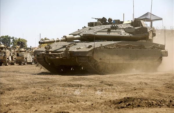 Chiếc xe tăng hiện đại nhất của Israel khuất phục trước Hamas
