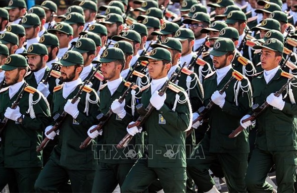 Iran xác nhận bước ngoặt học thuyết quân sự và cơ chế thưởng cho người bắt được lính Mỹ