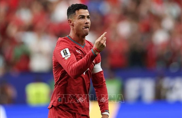 Cách Ronaldo đáp những lời chỉ trích