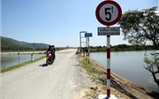 Quảng Bình: Đề xuất cấm xe 4 bánh trở lên qua cầu Sông Thai