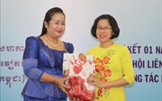 Phụ nữ 2 tỉnh Gia Lai và Stung Treng tăng cường hiểu biết về truyền thống, bản sắc văn hóa