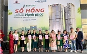 Cư dân Happy One Central nhận sổ hồng sớm vượt kỳ vọng