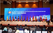 Ký nhiều văn kiện quan trọng tại Hội nghị Bộ trưởng Giao thông Vận tải ASEAN lần thứ 25 Ký nhiều văn kiện quan trọng tại Hội nghị Bộ trưởng Giao thông Vận tải ASEAN lần thứ 25
