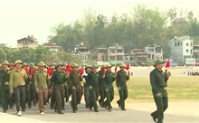 Nỗ lực luyện tập diễu hành cho Lễ kỷ niệm 70 năm Chiến thắng Điện Biên Phủ