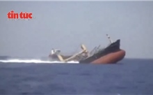 Houthi liên tục tấn công đánh chìm tàu hàng ở Biển Đỏ